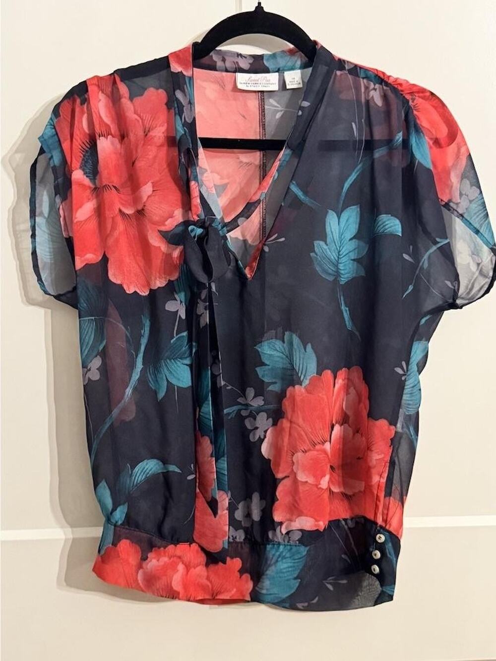 Sweet Pea Blouse Womens Medium Multicolor Floral Sheer Tie Neck Bow Old Money